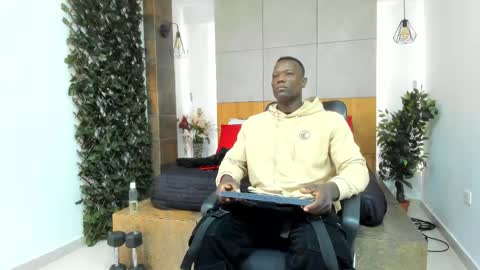 Marcusssss online show from May 14, 12:23 pm