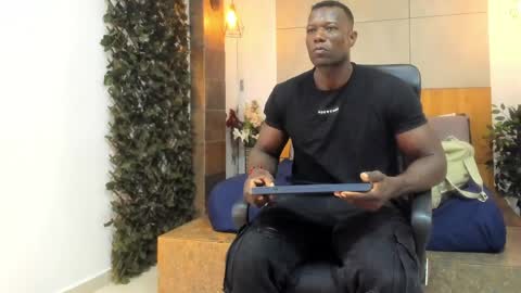 Marcusssss online show from May 25, 11:38 am