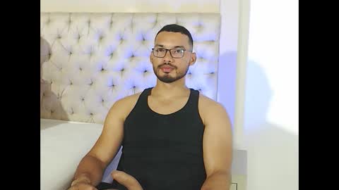 MARCUS online show from October 28, 2:26 am