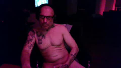 Snapshot of marcuscologne chatting on December 26, 2:01 am markus online show from December 26, 2:01 am