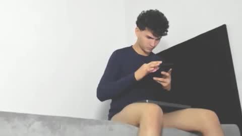 Snapshot of marcusfire_2 chatting on February 18, 1:34 am Marcus Independent Model online show from February 18, 1:34 am