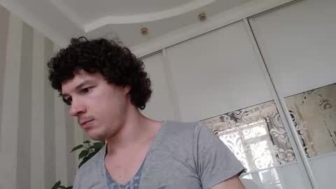 Dorian Salazar online show from April 19, 11:09 am