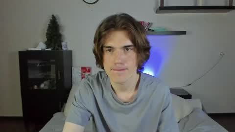 Snapshot of marcusjones1 chatting on December 15, 1:57 am Marcus Jones online show from December 15, 1:57 am