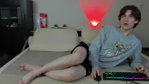 Snapshot of marcusjones1 chatting on January 20, 4:21 am Marcus Jones online show from January 20, 4:21 am