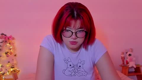 danna online show from December 19, 1:28 am