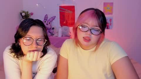 danna online show from April 24, 5:32 am