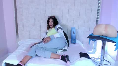 marfilastrom online show from September 23, 9:29 pm