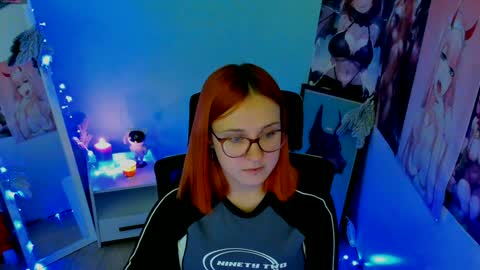 Snapshot of margaret_red chatting on December 11, 8:28 pm Margaret online show from December 11, 8:28 pm