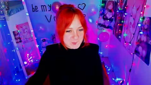 Snapshot of margaret_red chatting on February 11, 11:01 pm Margaret online show from February 11, 11:01 pm