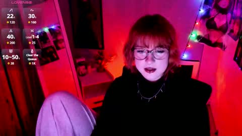 Snapshot of margaret_red chatting on September 11, 9:15 pm Margaret online show from September 11, 9:15 pm