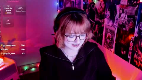 Snapshot of margaret_red chatting on September 13, 9:53 am Margaret online show from September 13, 9:53 am