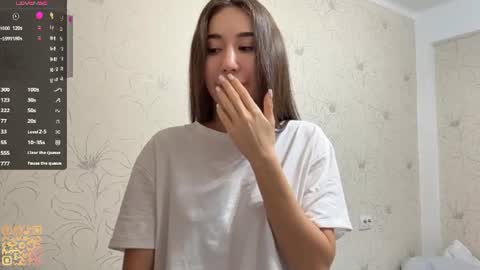 Emily online show from June 20, 4:48 am