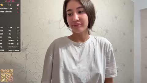 Emily online show from July 25, 3:04 am
