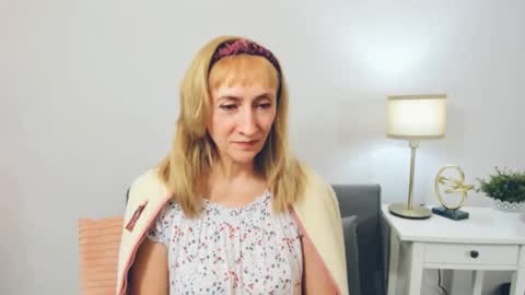 margaretmature online show from February 14, 1:18 pm