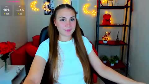 Margo online show from August 6, 4:09 pm