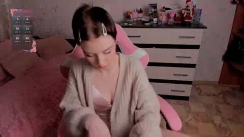 Snapshot of margopink chatting on January 19, 4:33 pm Margot online show from January 19, 4:33 pm