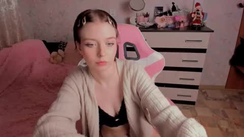 Snapshot of margopink chatting on February 9, 9:08 pm Margot online show from February 9, 9:08 pm