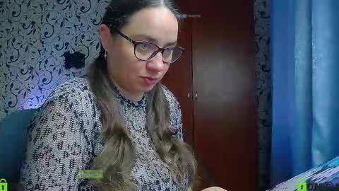 Snapshot of margosweet777 chatting on November 24, 8:03 am margosweet777 online show from November 24, 8:03 am