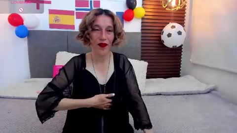 Snapshot of margott_mature chatting on July 15, 11:59 am Margott online show from July 15, 11:59 am