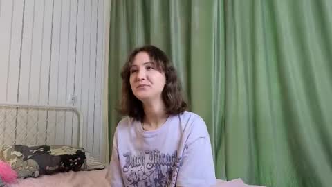 Snapshot of margretpipia chatting on October 20, 9:10 am Rose online show from October 20, 9:10 am