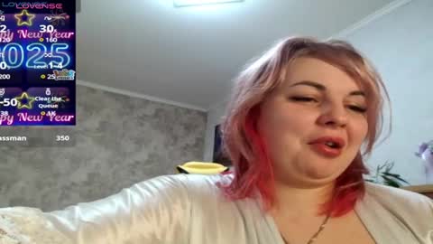 Snapshot of mari_77777 chatting on January 18, 5:52 am Mari online show from January 18, 5:52 am