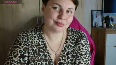 Snapshot of mari_77777 chatting on October 9, 1:42 pm Mari online show from October 9, 1:42 pm