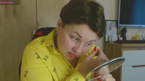 Mari online show from October 13, 7:41 am