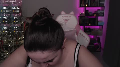 mari moore online show from December 27, 11:06 am