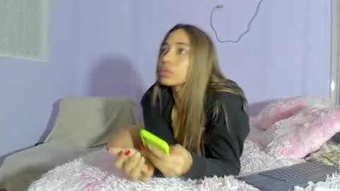 Snapshot of mari_sweeet chatting on January 7, 6:05 am Meli-Mari online show from January 7, 6:05 am