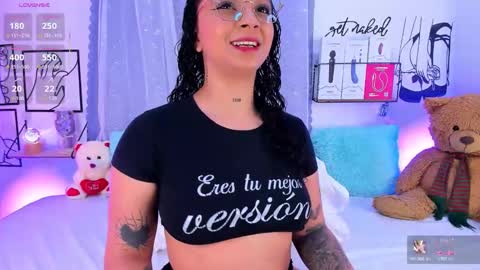 Mari Sweett  online show from November 24, 5:45 pm