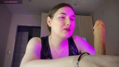 Maria online show from May 25, 4:40 am