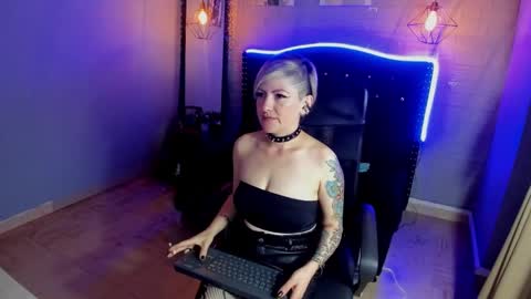 Maria fernanda online show from January 12, 9:08 pm