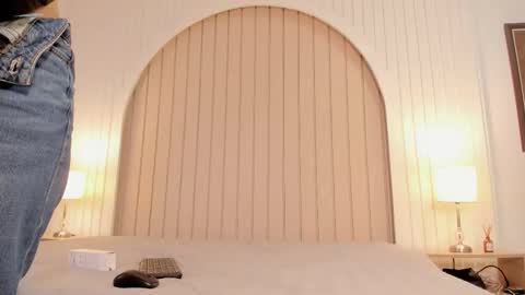 Snapshot of maria_gil chatting on November 22, 11:31 am Maria online show from November 22, 11:31 am