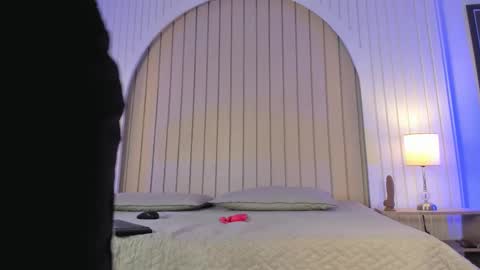 Snapshot of maria_gil chatting on December 3, 11:30 am Maria online show from December 3, 11:30 am