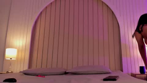 Snapshot of maria_gil chatting on December 5, 11:41 am Maria online show from December 5, 11:41 am