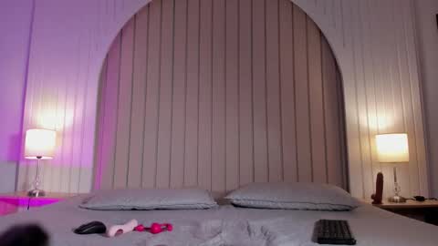 Snapshot of maria_gil chatting on March 18, 11:35 am Maria online show from March 18, 11:35 am