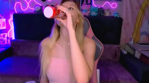 Maria online show from November 8, 5:07 am