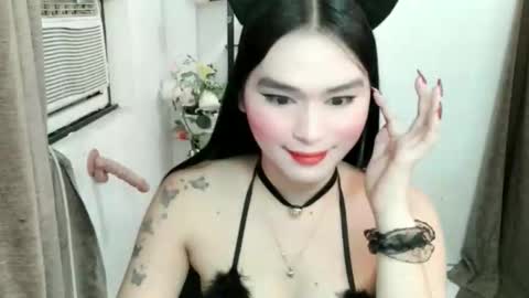 Snapshot of maria_laboxxx chatting on October 25, 1:35 am Marga online show from October 25, 1:35 am