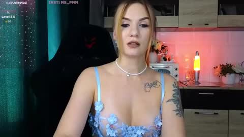 Snapshot of maria_shy_lii chatting on March 7, 8:45 am maria_shy_lii online show from March 7, 8:45 am