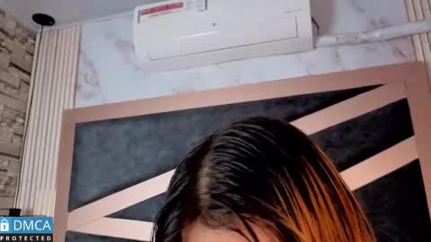 maria_twenty online show from November 7, 10:59 am