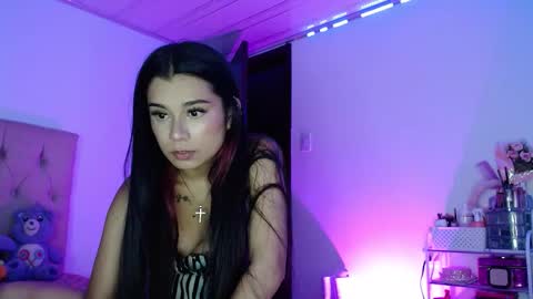 Vicky online show from October 5, 11:35 pm