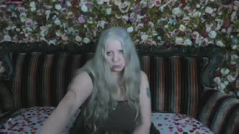 Maria online show from April 26, 7:11 pm