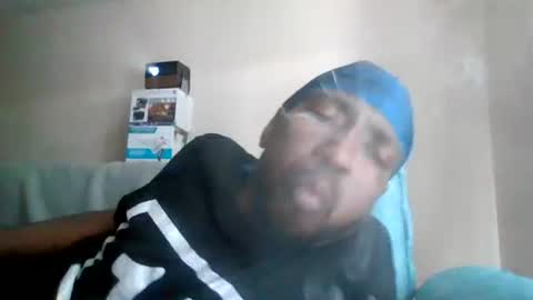 Snapshot of mariabussyxxx chatting on July 8, 7:29 pm mariabussyxxx online show from July 8, 7:29 pm