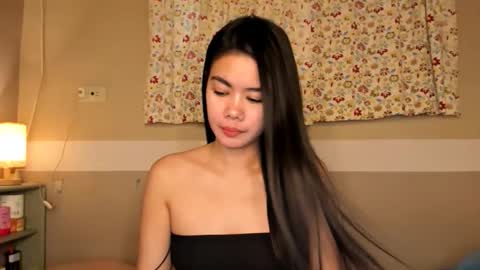 Snapshot of mariacarmi chatting on March 25, 12:49 am mariacarmi online show from March 25, 12:49 am