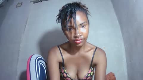 Maria online show from November 17, 11:32 pm