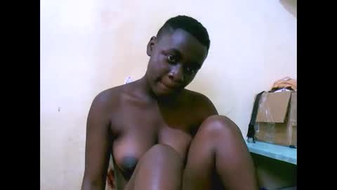 Snapshot of mariah_lovely chatting on March 27, 8:48 am mariah_lovely online show from March 27, 8:48 am