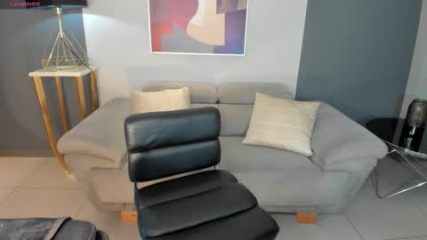 MARIA HERRERA  online show from February 28, 9:27 pm