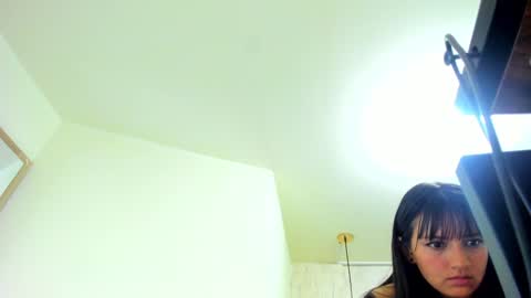 Snapshot of mariam__cute chatting on February 26, 1:21 am online show from February 26, 1:21 am