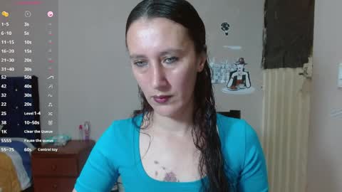 Snapshot of mariam_wish1 chatting on April 2, 6:49 pm mariam_wish1 online show from April 2, 6:49 pm