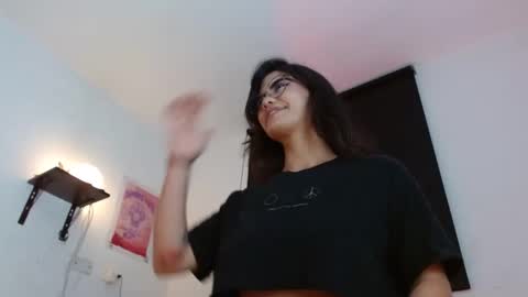 Mariam Calad online show from January 26, 2:45 am